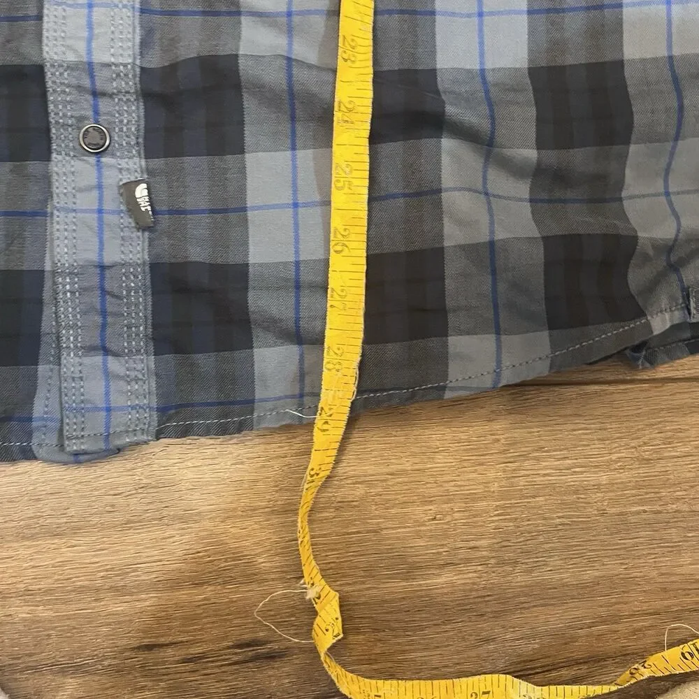 The North Face Blue Plaid Pearl Snap Flannel Button Up Shirt Men's Large Outdoor